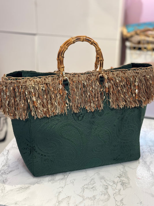Melove bag i grønn fløyel med frynser  image 0