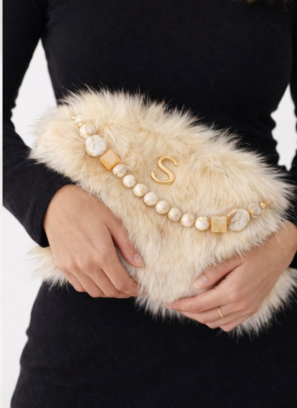 Sorena bucket bag beige fur