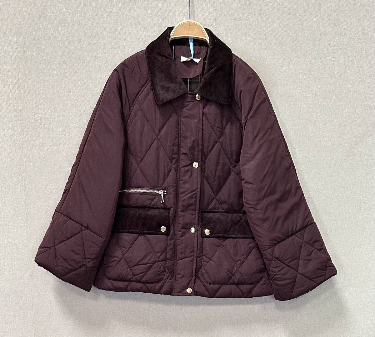 Quilted jacket with corduroy collar: 1